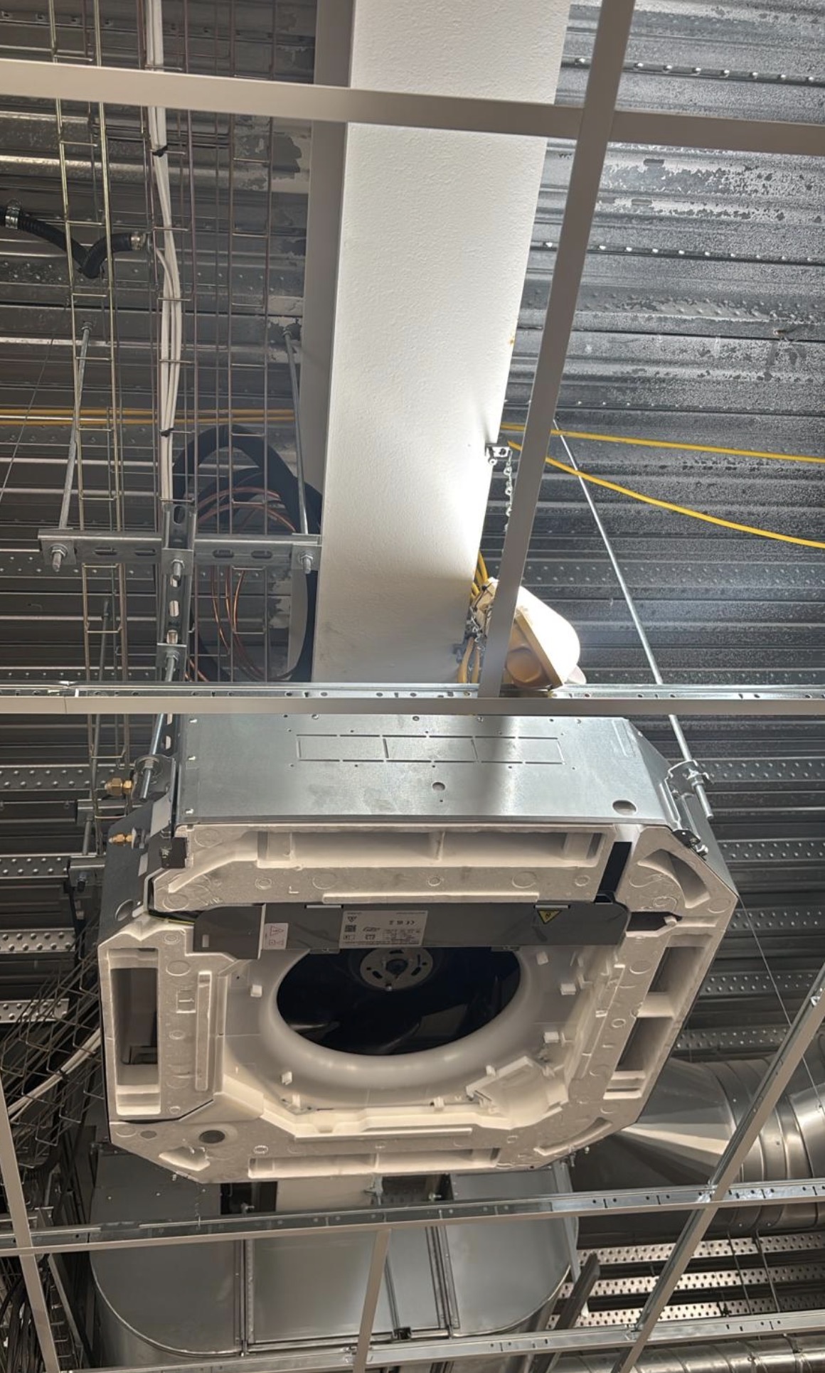 Commercial ceiling cassette installation